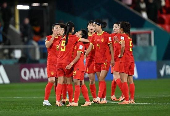 国产成+人+综合+欧美亚洲